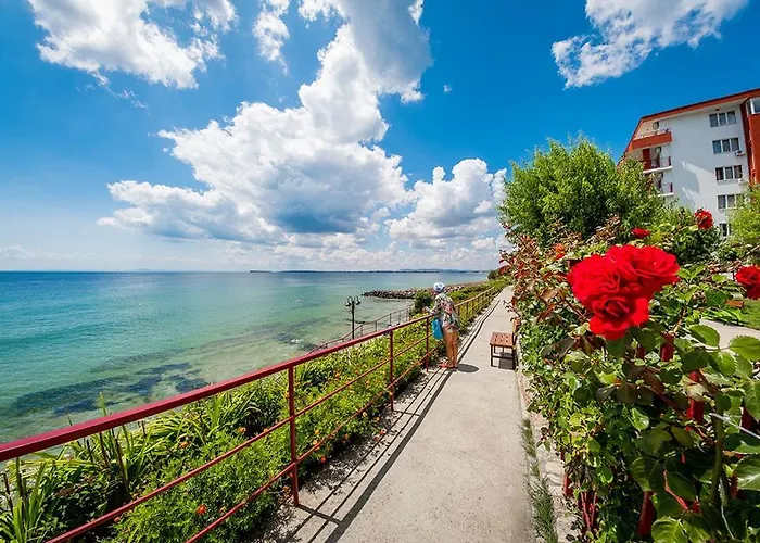 Lägenhet Grand - Sea Viev And Premium